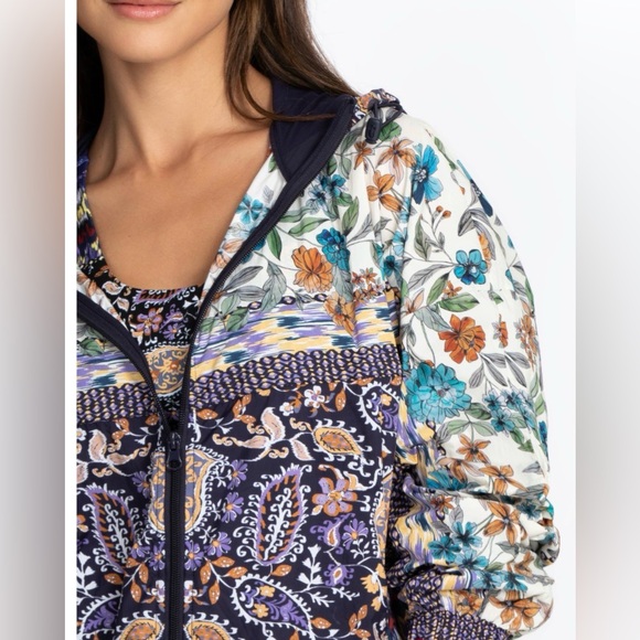 Johnny Was Active Betzy Floral Paisley Hooded Windbreaker, sz L - Picture 4 of 11